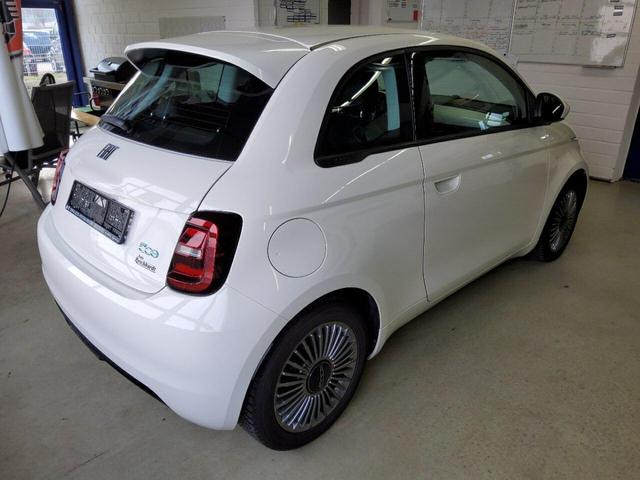 Fiat 500e 3+1 42 kWh 