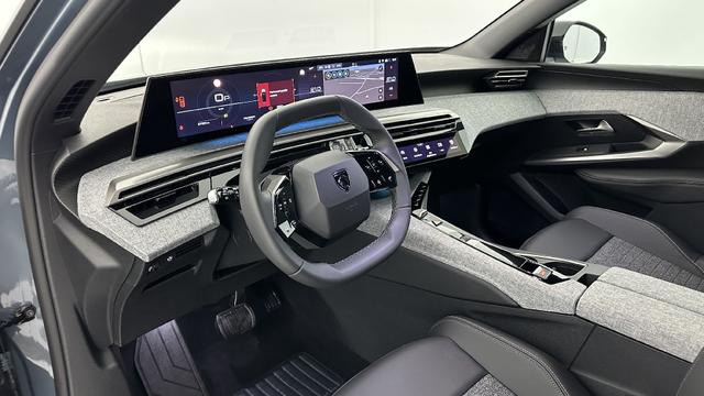 Peugeot 5008 Allure III 