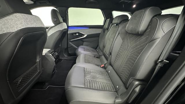 Peugeot 5008 GT III 