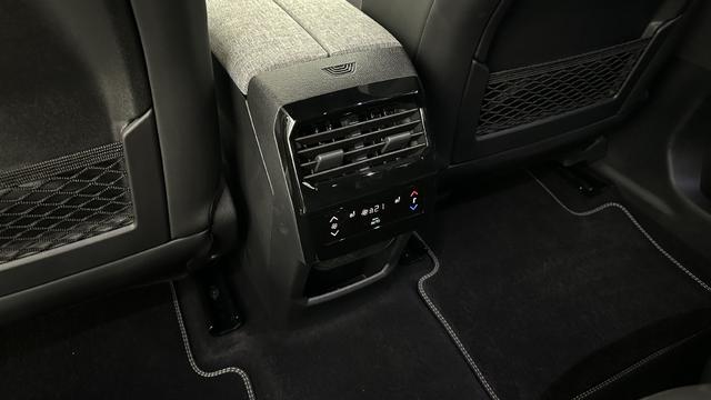 Peugeot 5008 GT III 