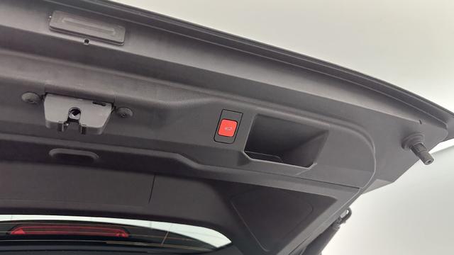 Peugeot 5008 GT III 