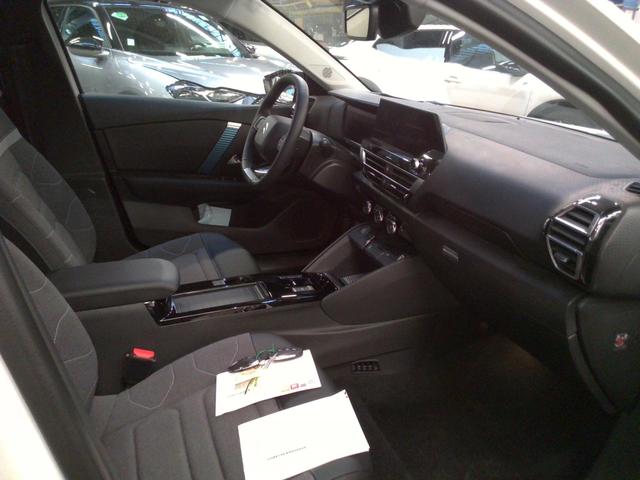 Citro&euml;n C4 X Shine 