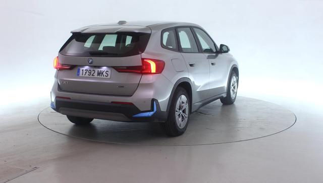 BMW iX1 xDrive30 