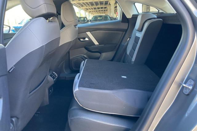 Citro&euml;n C4 Hybride 136 e-DCS6 Plus 