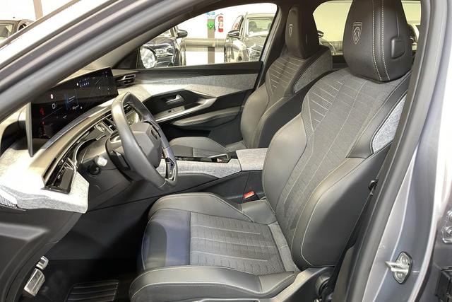 Peugeot 5008 HYBRID 145CH E-DCS6 GT 