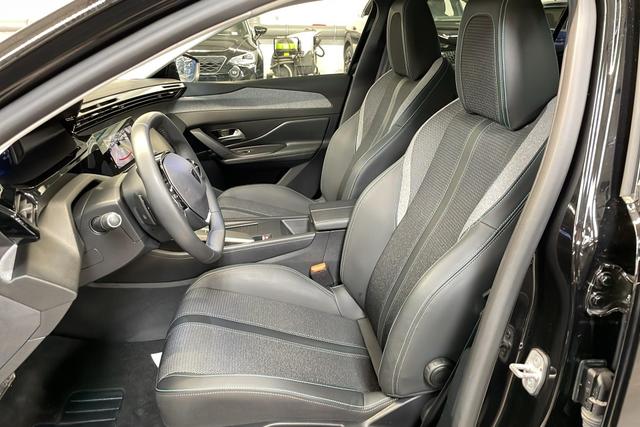 Peugeot 408 Hybrid 145 e-DCS6 Allure 