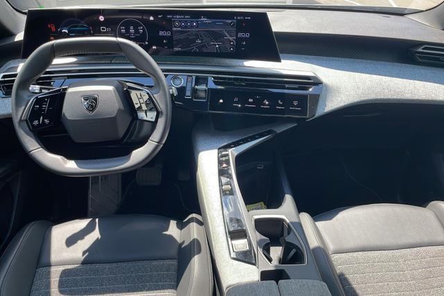 Peugeot 3008 Hybrid 145 e-DCS6 Allure 