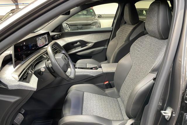 Peugeot 3008 Hybrid 145 e-DCS6 Allure 