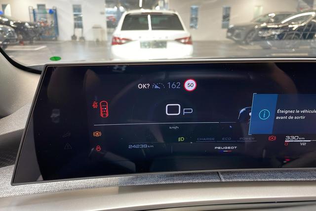 Peugeot 3008 Hybrid 145 e-DCS6 Allure 