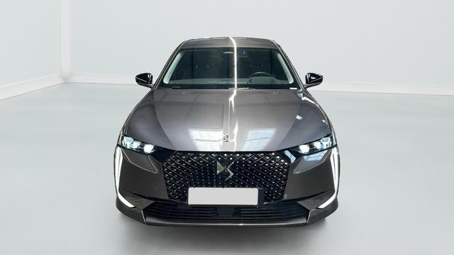 DS Automobiles 4 Hybride 145 e-DCT6 Etoile - Alcantara 