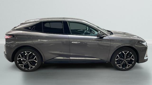 DS Automobiles 4 Hybride 145 e-DCT6 Etoile - Alcantara 