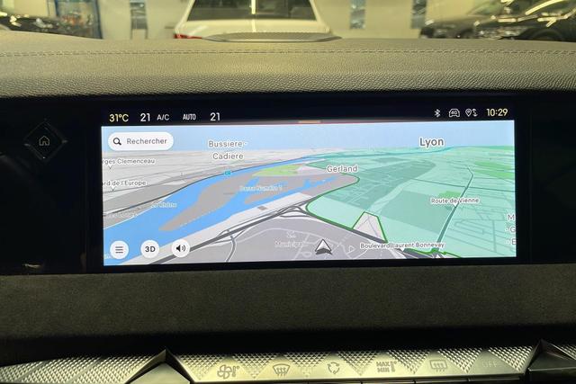 DS Automobiles 4 Hybride 145 e-DCT6 Etoile - Alcantara 