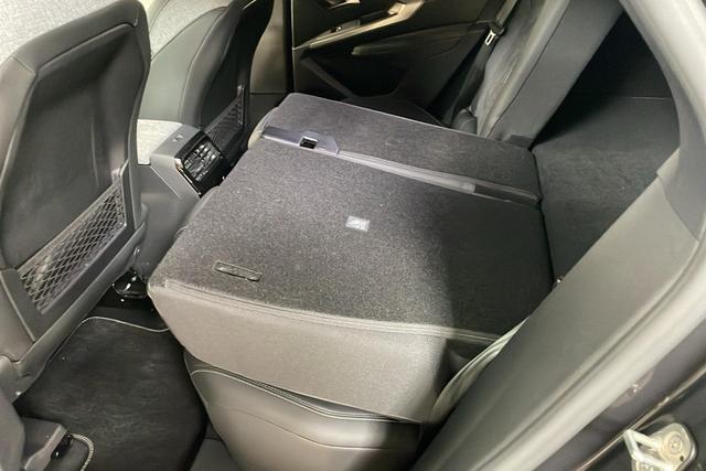 Peugeot 3008 Hybrid 145 e-DCS6 GT 