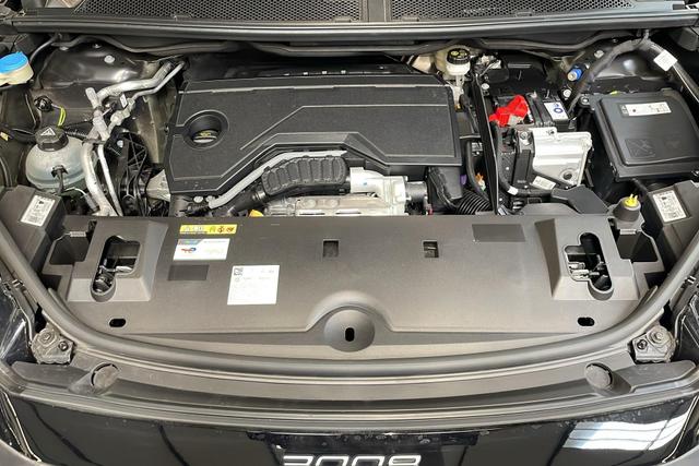 Peugeot 3008 Hybrid 145 e-DCS6 GT 