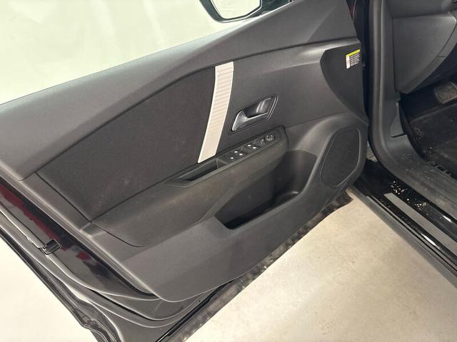 Citro&euml;n C4 PLUS 