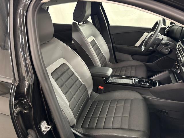 Citro&euml;n C4 PLUS 