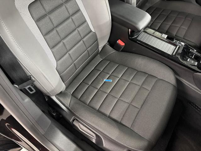 Citro&euml;n C4 PLUS 