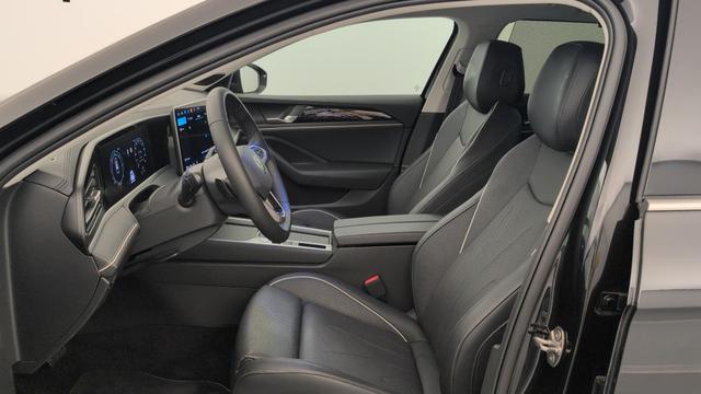 Volkswagen Passat Variant 2.0 TDI EVO SCR 122 DSG7 Life Plus 