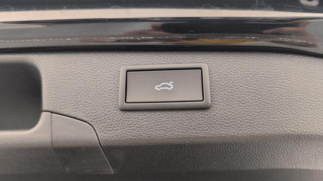 Volkswagen Passat Variant 2.0 TDI EVO SCR 122 DSG7 Life Plus 