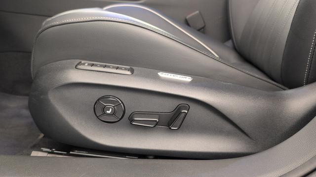 Volkswagen Passat Variant 2.0 TDI EVO SCR 122 DSG7 Life Plus 