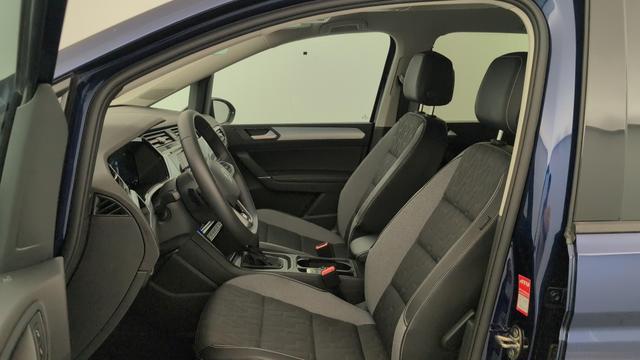 Volkswagen Touran 2.0 TDI 150 DSG7 7pl VW Edition 