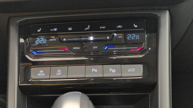 Volkswagen Touran 2.0 TDI 150 DSG7 7pl VW Edition 