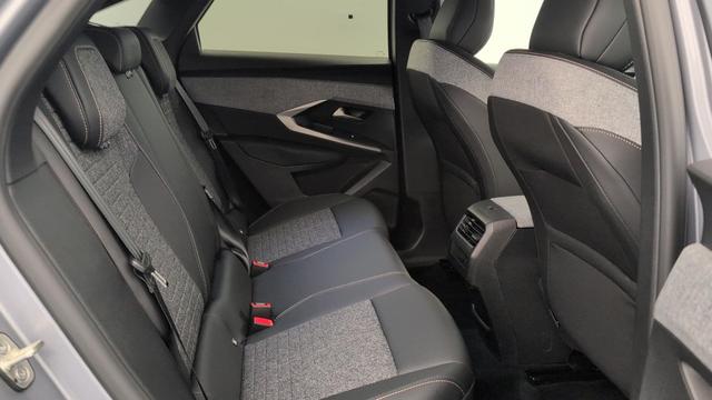 Peugeot 3008 Hybrid 145 e-DCS6 Allure 