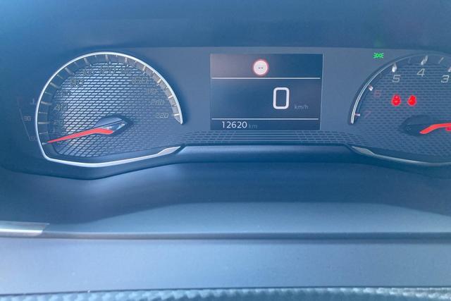 Peugeot 2008 100 S&S BVM6 Style 