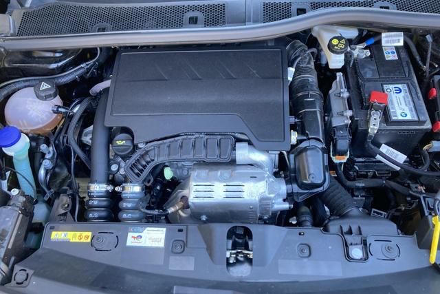 Peugeot 2008 100 S&S BVM6 Style 