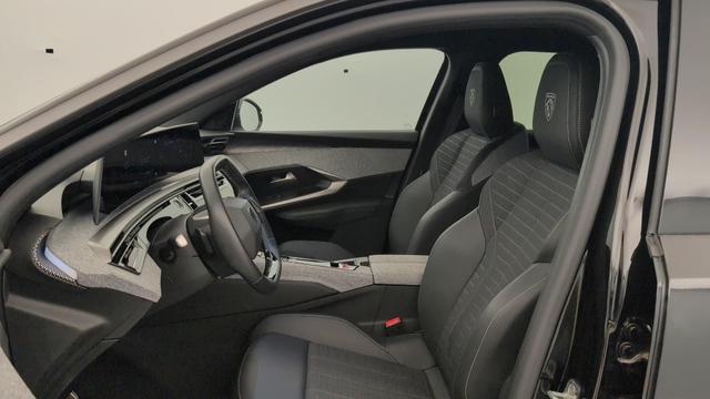 Peugeot 5008 HYBRID 145CH E-DCS6 GT 