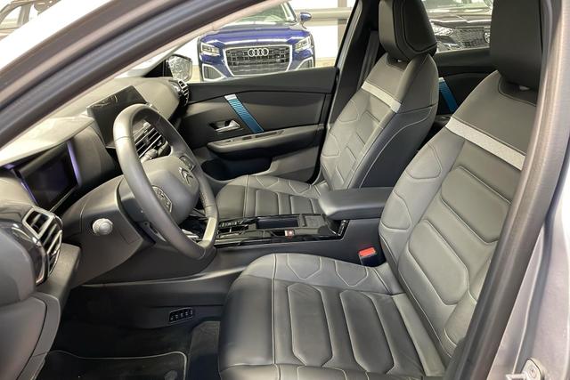 Citro&euml;n C4 X 136 CH AUTOMATIQUE FEEL PACK 