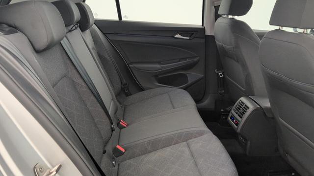 Volkswagen Golf 1.0 TSI OPF 110 BVM6 LIFE PLUS 