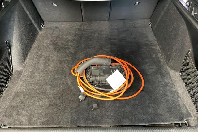 Peugeot 308 SW PHEV 225 e-EAT8 GT 