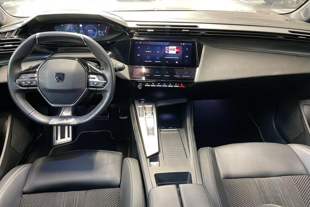 Peugeot 308 SW PHEV 225 e-EAT8 GT 