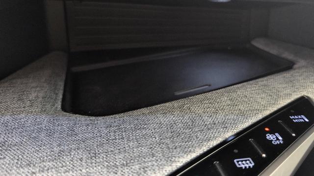Peugeot 5008 HYBRID 145CH E-DCS6 GT 