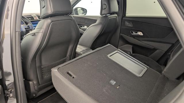 DS Automobiles 7 Hybride Rechargeable E-Tense 300 EAT8 4x4 Performance Line + (Crossback) 