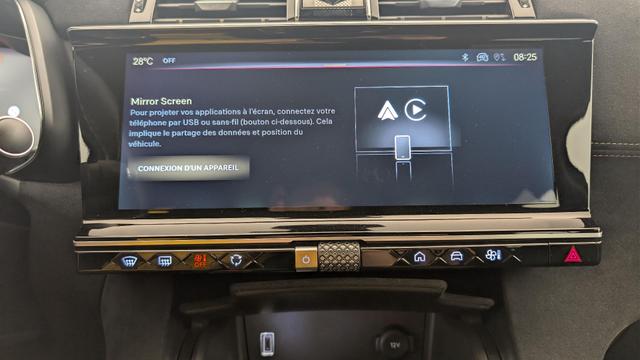DS Automobiles 7 Hybride Rechargeable E-Tense 300 EAT8 4x4 Performance Line + (Crossback) 