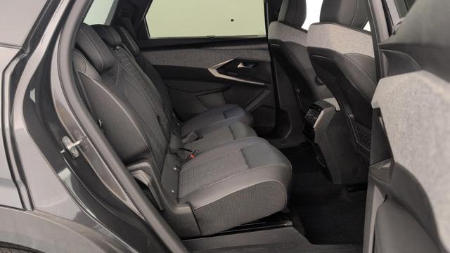 Peugeot 5008 HYBRID 145CH E-DCS6 GT 
