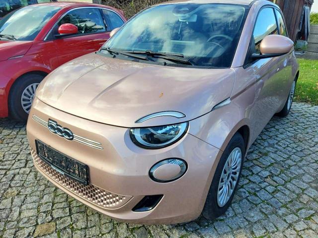 Fiat 500e 3+1 - 42 kWh