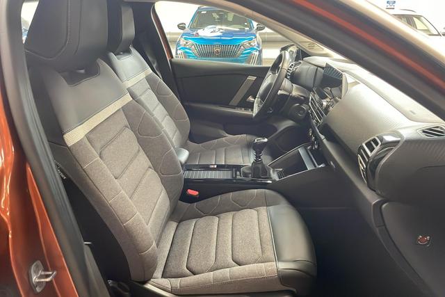 Citro&euml;n C4 PureTech 130 S&S BVM6 Feel Pack 