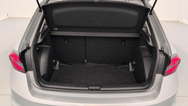 Skoda Fabia 1.0 MPI 80 CH BVM5 AMBITION 