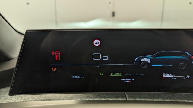 Peugeot 5008 HYBRID 145 CH E-DCS6 ALLURE 