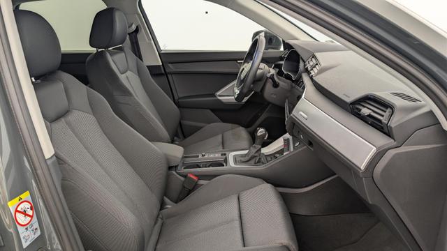Audi Q3 35 TDI 150 ch S tronic 7 Design 