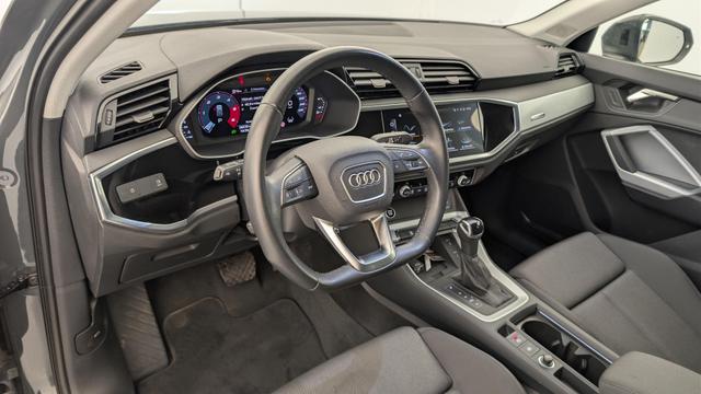 Audi Q3 35 TDI 150 ch S tronic 7 Design 