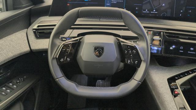 Peugeot 3008 Hybrid 145 e-DCS6 Allure 