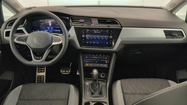 Volkswagen Touran 2.0 TDI 150 DSG7 7pl VW Edition 
