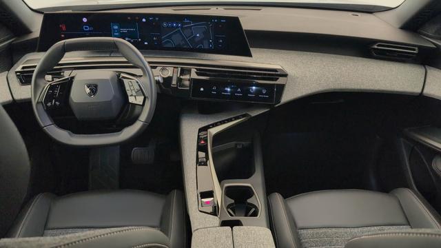 Peugeot 3008 Hybrid 145 e-DCS6 Allure 