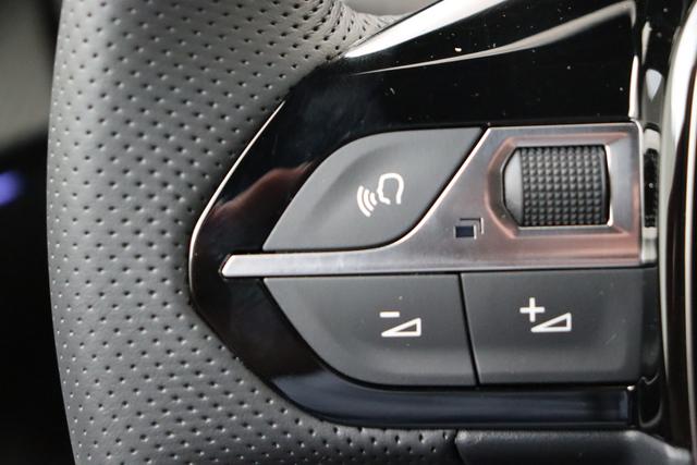 Peugeot 2008 GT 