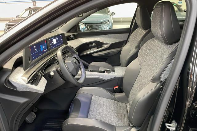 Peugeot 5008 HYBRID 145 CH E-DCS6 ALLURE 