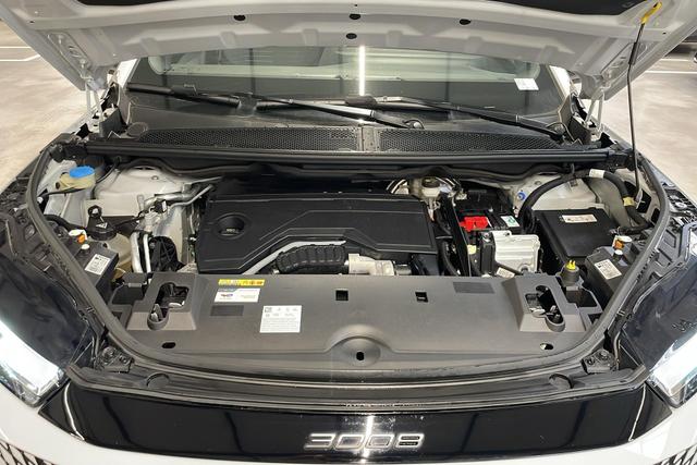 Peugeot 3008 Hybrid 145 e-DCS6 Allure 